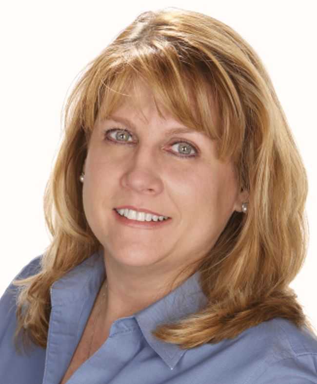 Karen Kisch's headshot